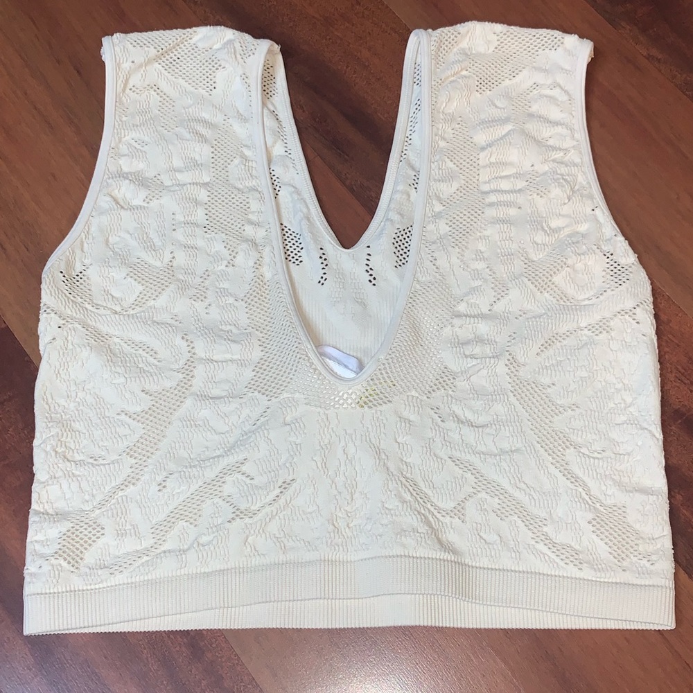 🚨🆕 BCBGeneration Crop Top